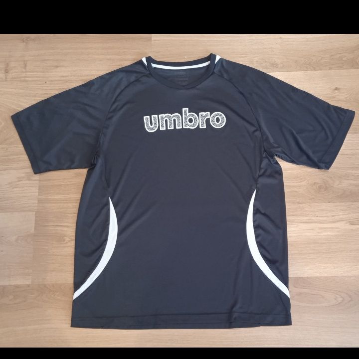 Футболка    UMBRO