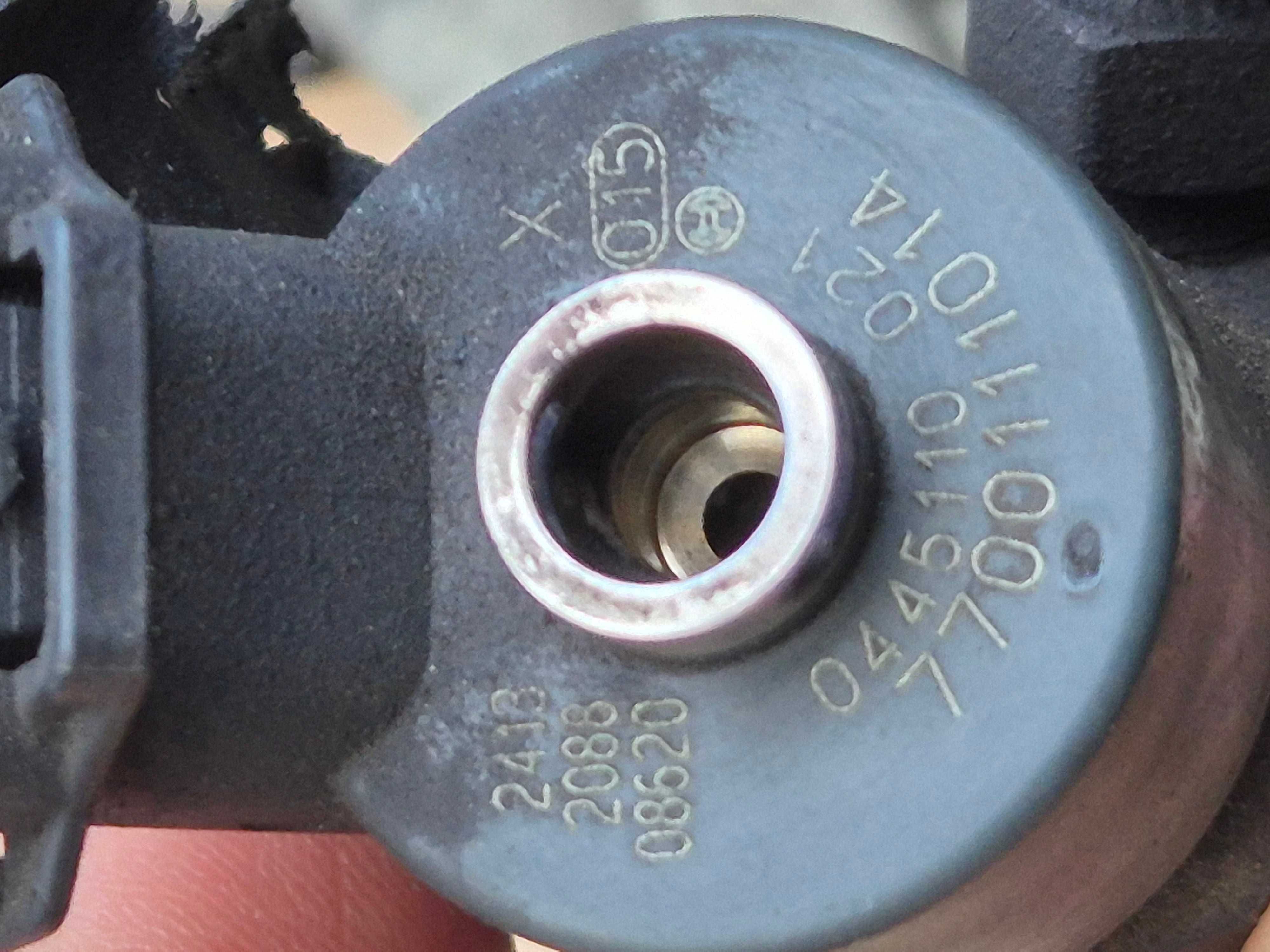 Sprzedam Turbinę i Wtryski do Renault 1,9 DCI