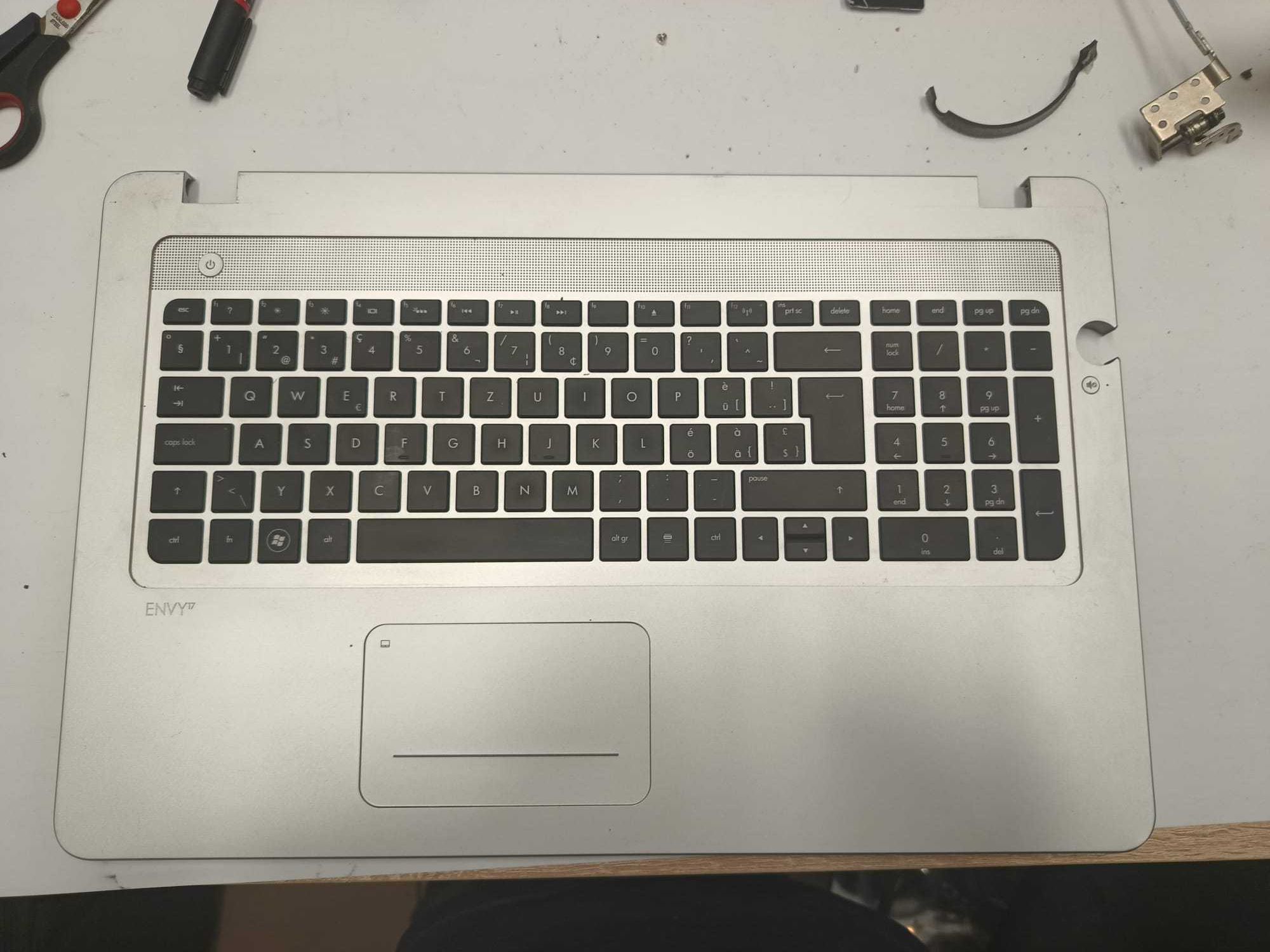 Palmrest do laptopa HP Envy17.