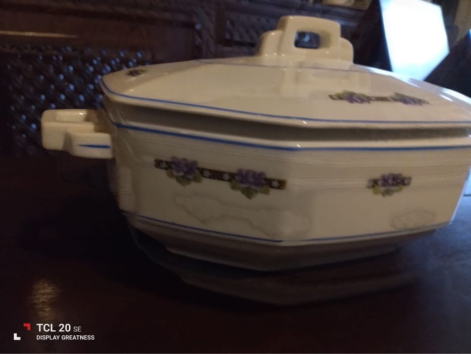 Terrina da marca Candal