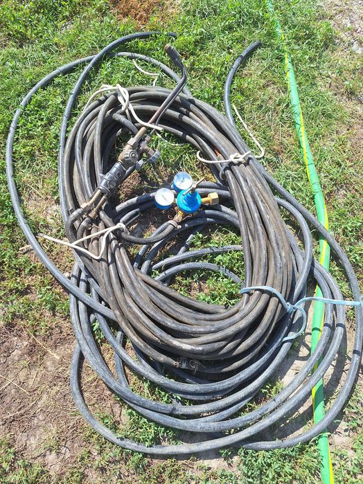 Газосварка, редуктор, шланг, різак