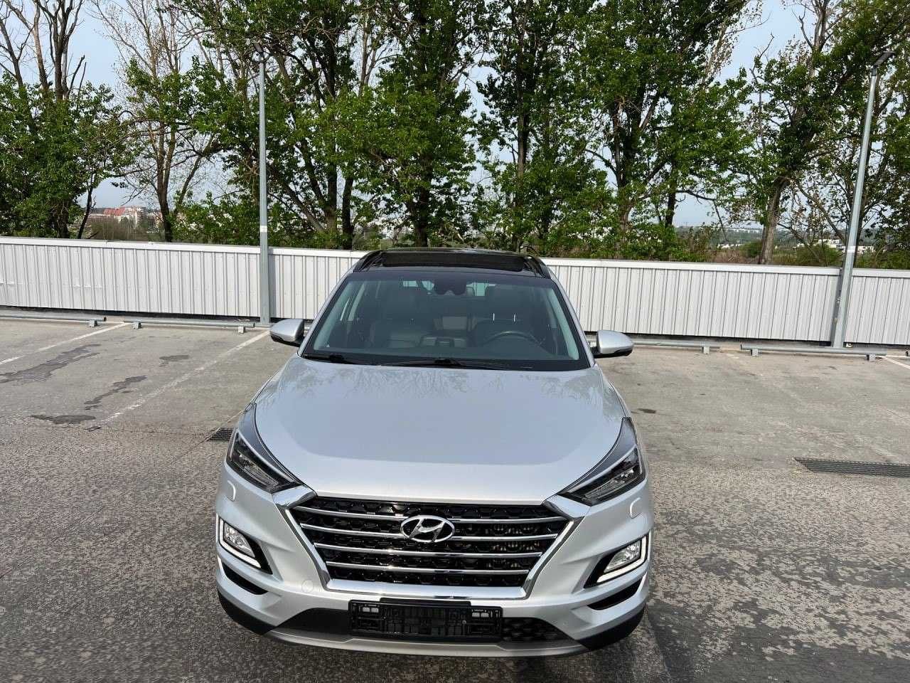 Продам Hyundai Tucson 2.0 CRDI Premium 4WD 2018р.