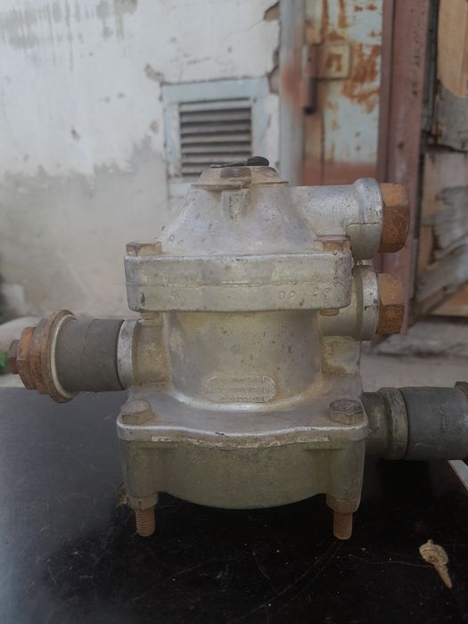 Тормозний кран прицепа [Зил,Маз,Краз,]