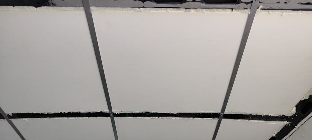 Mata pianka wygłuszająca izolacyjna