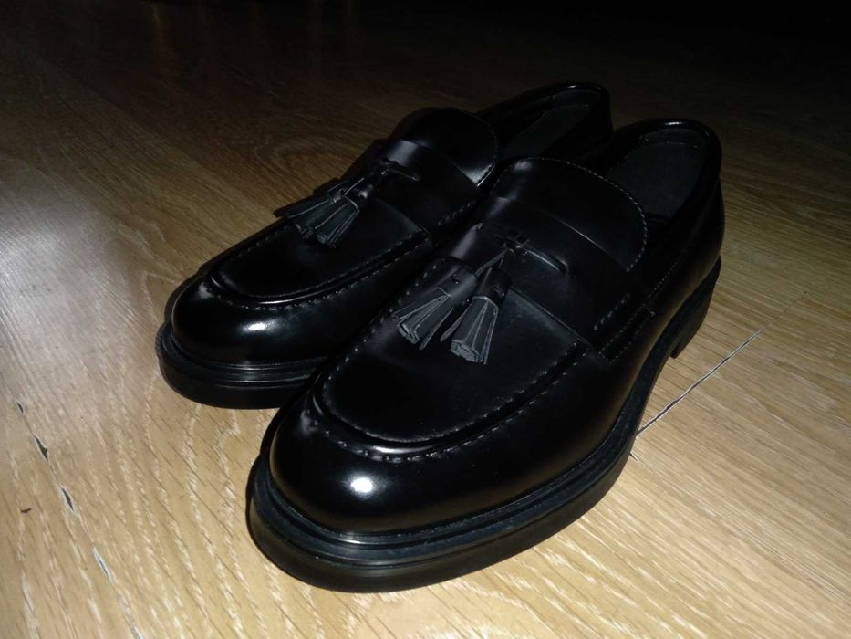 Елегантні лофери Zara з кисточками. Чоловічі.