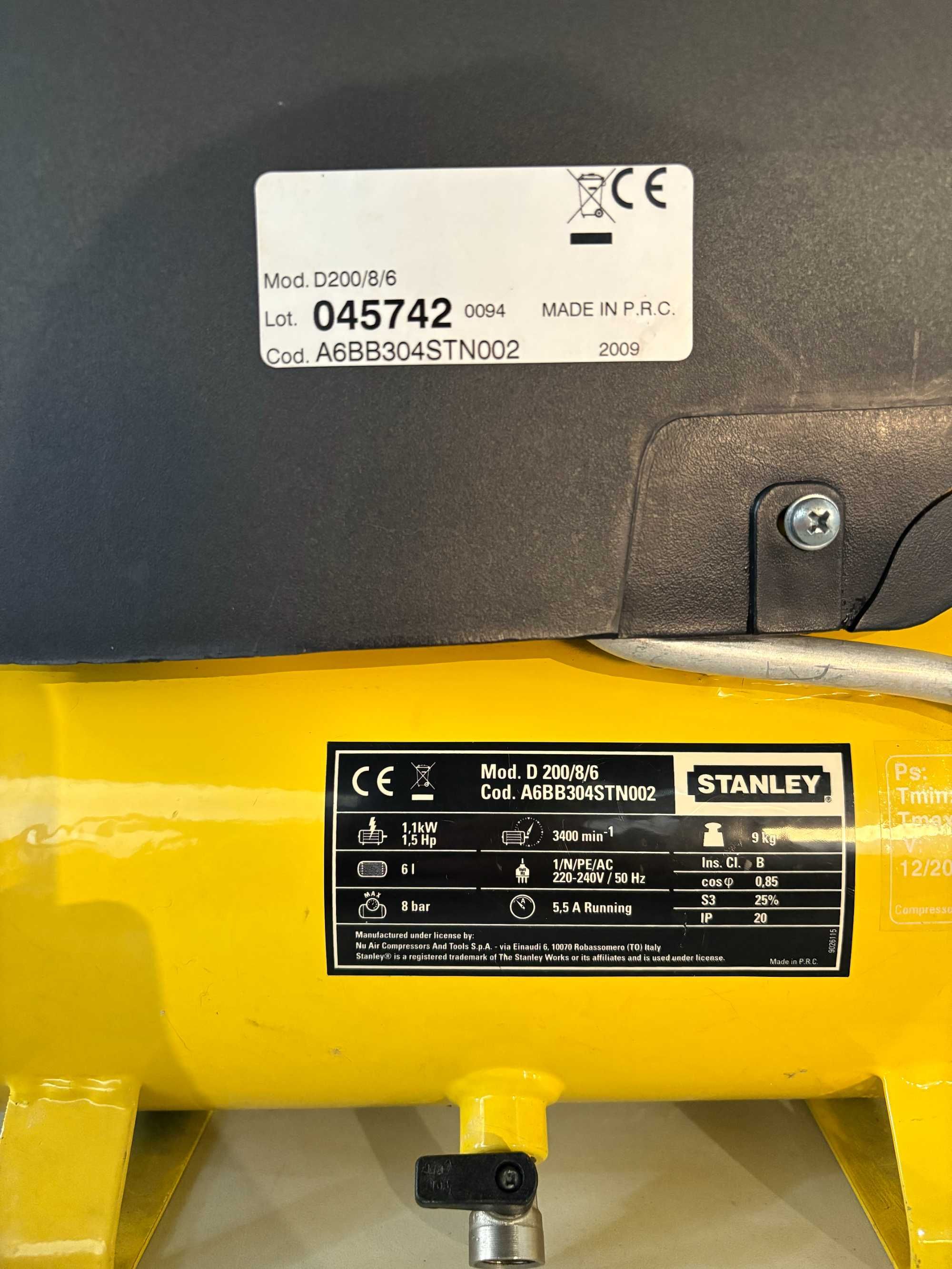 Compressor - STANLEY - Mod. D200/8/6 - 6L - 8Bar