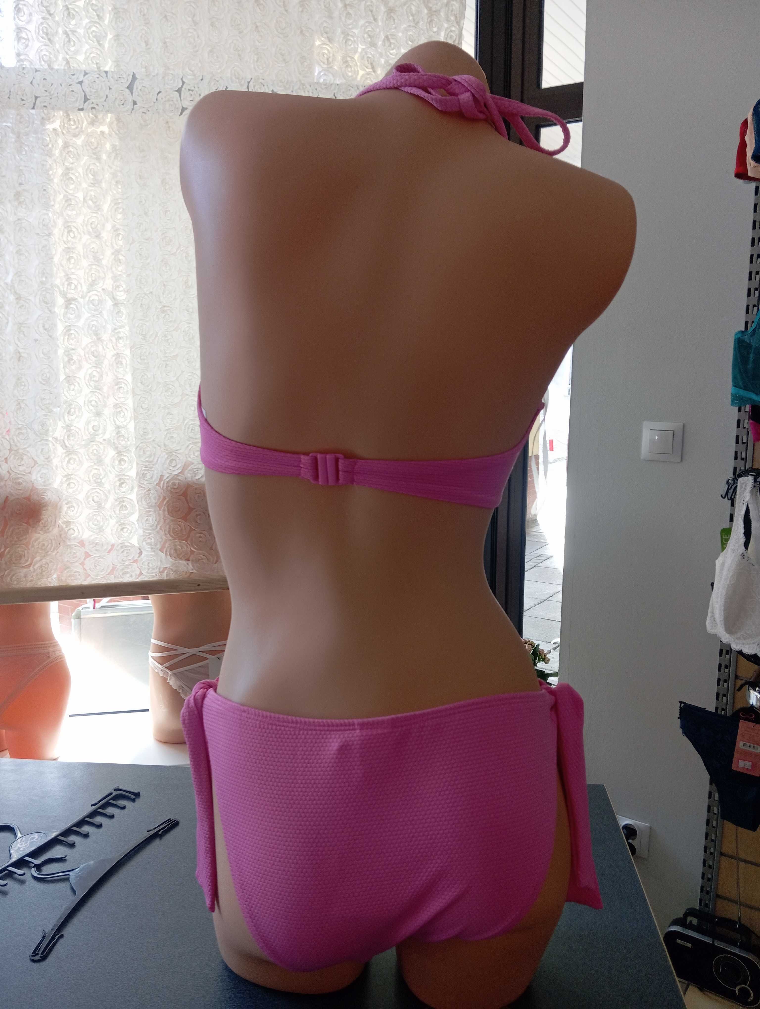 Strój kąpelowy Hunkemoller góra M dół L