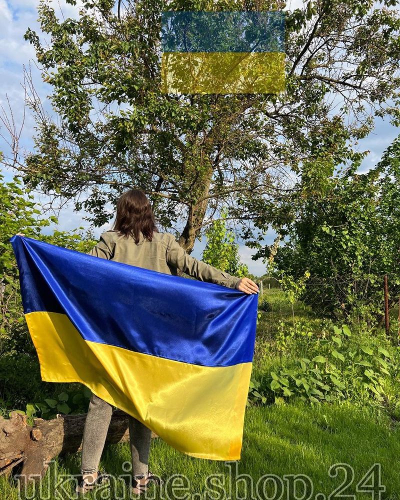 Прапор України якісний атлас, також є габардин прапор флаг