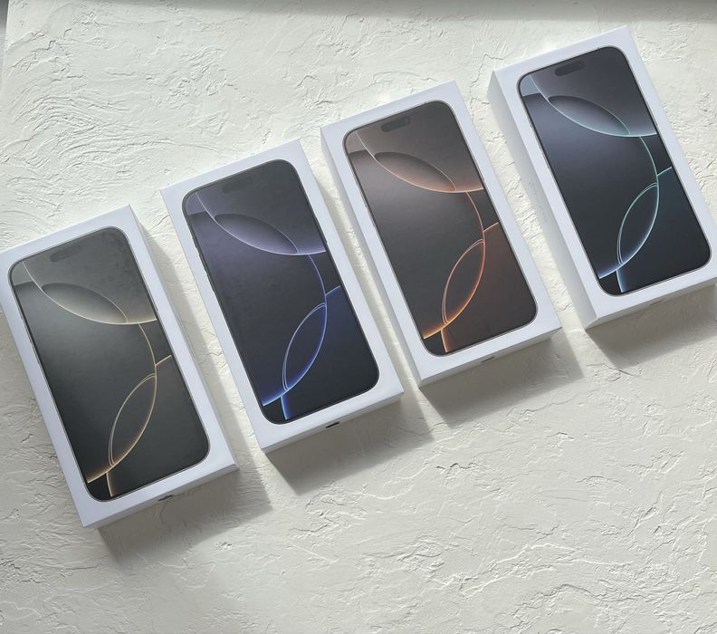 Apple box для iPhone 16 серії