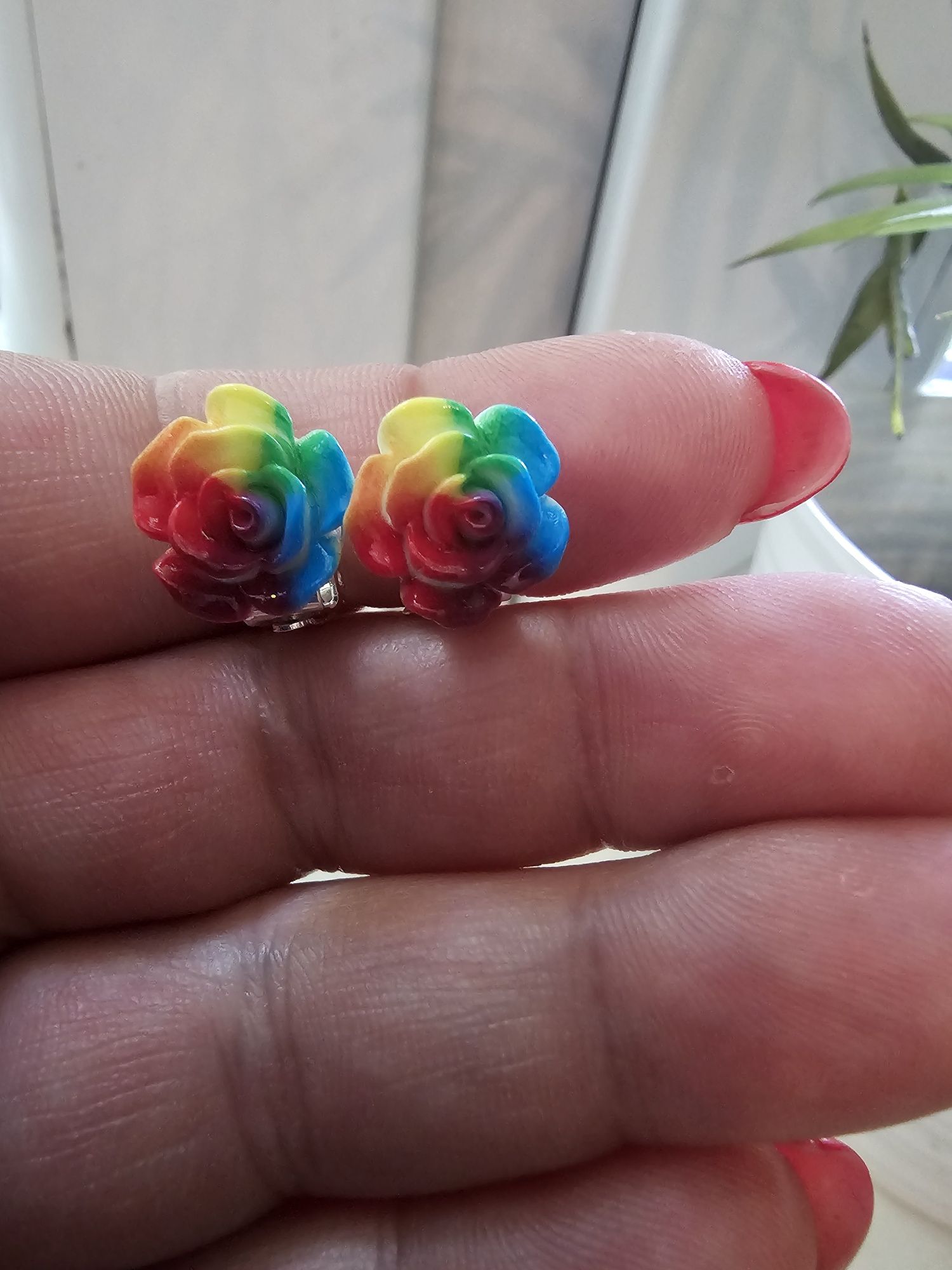 Klipsy dla dziewczynki tęczowe róże handmade