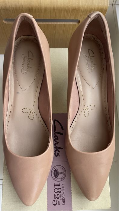 Шкіряні туфлі Clarks. Розмір 41,5. Устілка 26,5