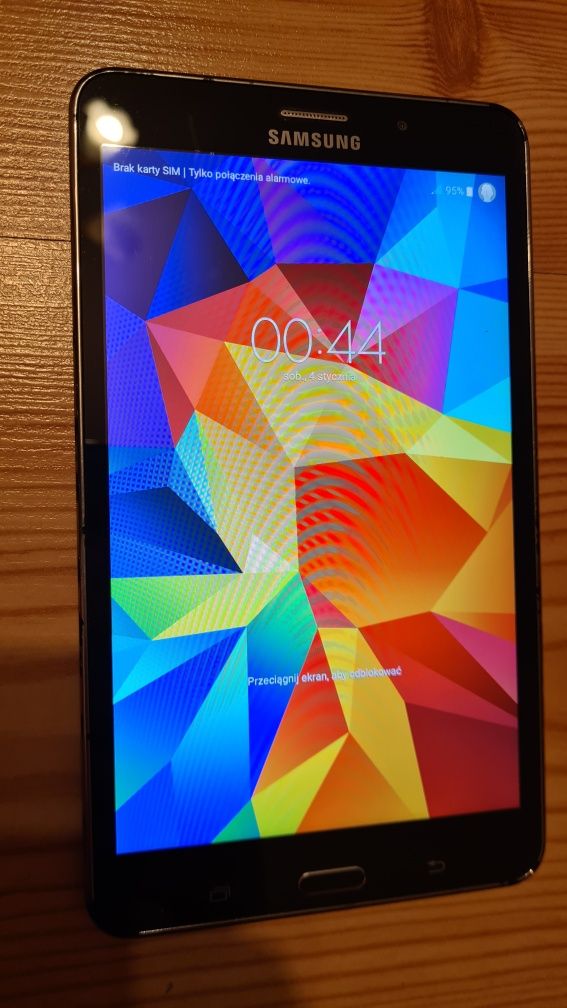Tablet Samsung Galaxy Tab4 SM-T235 LTE 8GB bez simlocka