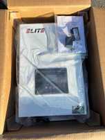 Інвертор PH18-3024 PRO 24В 3000Вт MPPT гібридний сонячний MUST ELITE