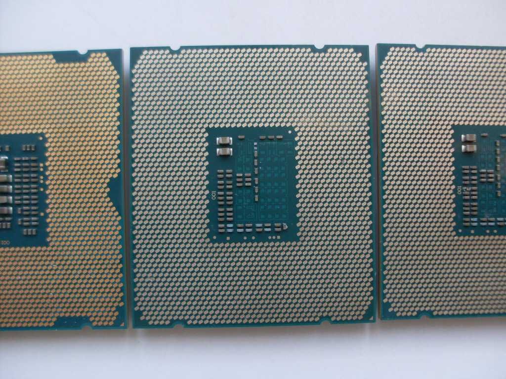 Процессоры Xeon E5-2620v2(LGA2011,s2011) и Xeon E5-2637v3(LGA2011-3).