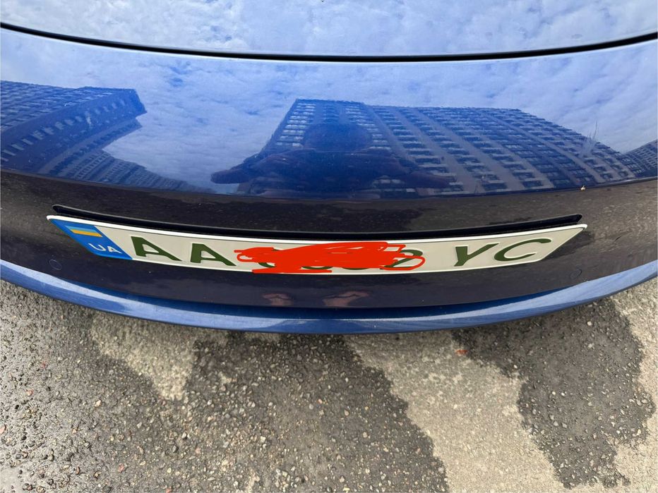Рамка для номерного знаку на липучці