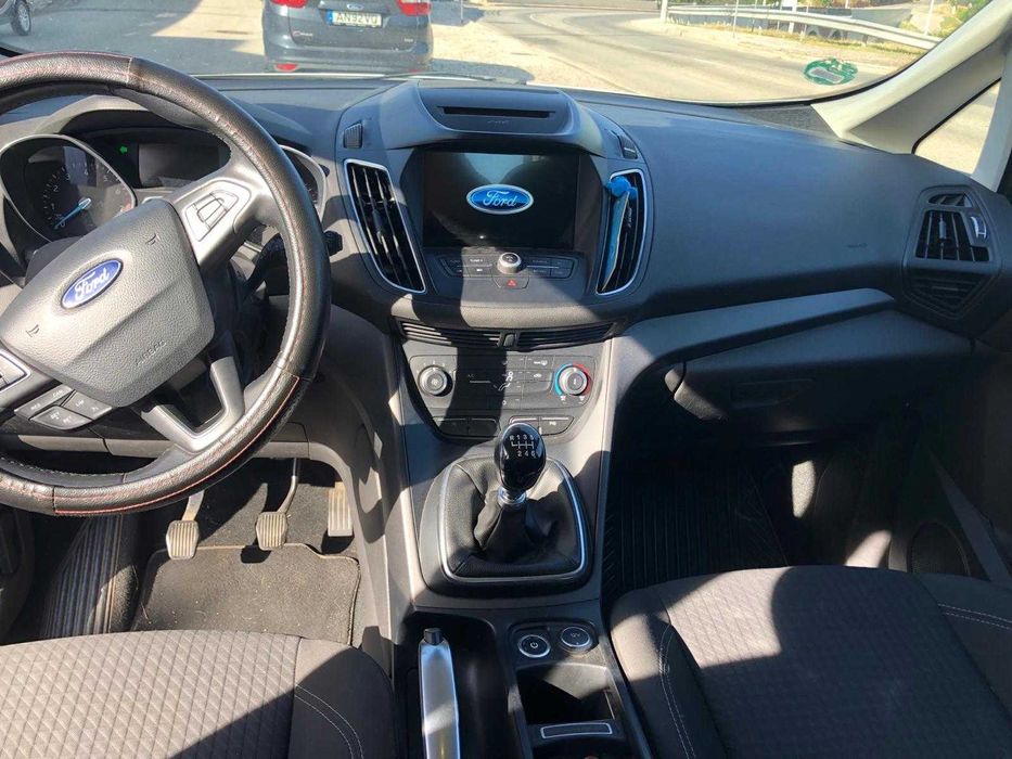 Ford C Max - 7 lugares adaptado a GPL - região de Aveiro