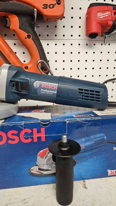 Szlifierka kątowa X-Lock Bosch GWX 750-115 Moc 750W