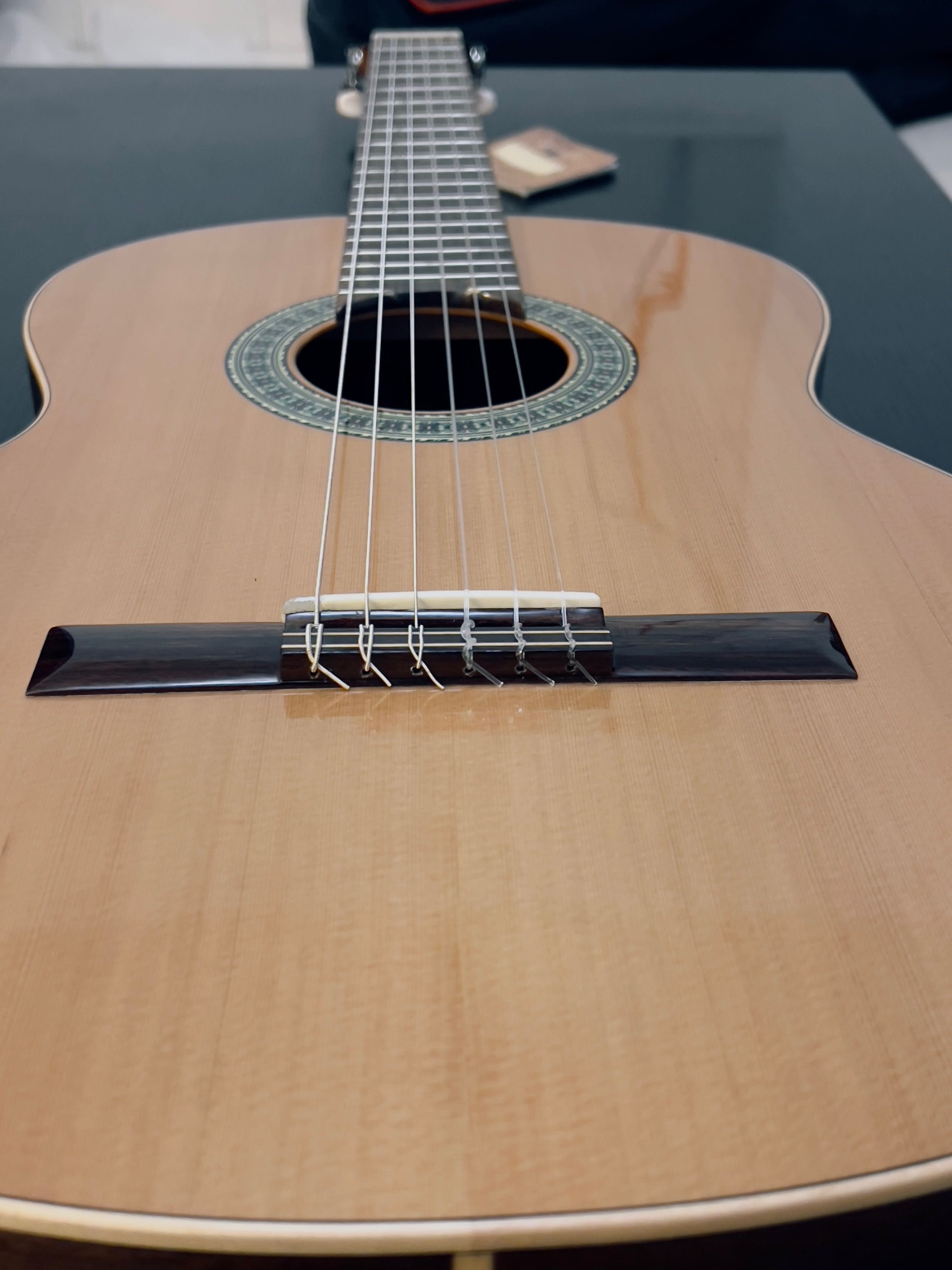 Guitarra Clássica Paco Castillo 201 + Saco Transporte