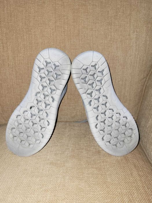 Tenis NIKE FREE RN 2018