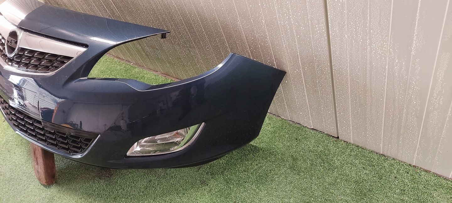 Zderzak przód Kompletny Opel Astra IV Astra J LAK:Z22A