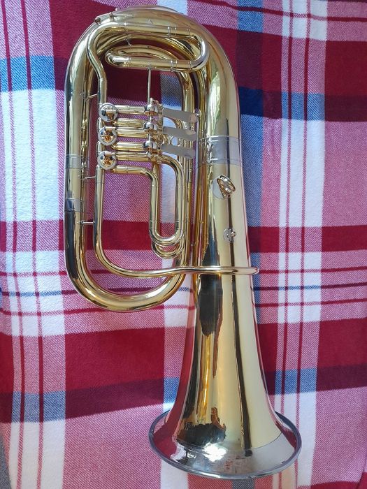 Tuba F po remoncie + futerał + ustnik