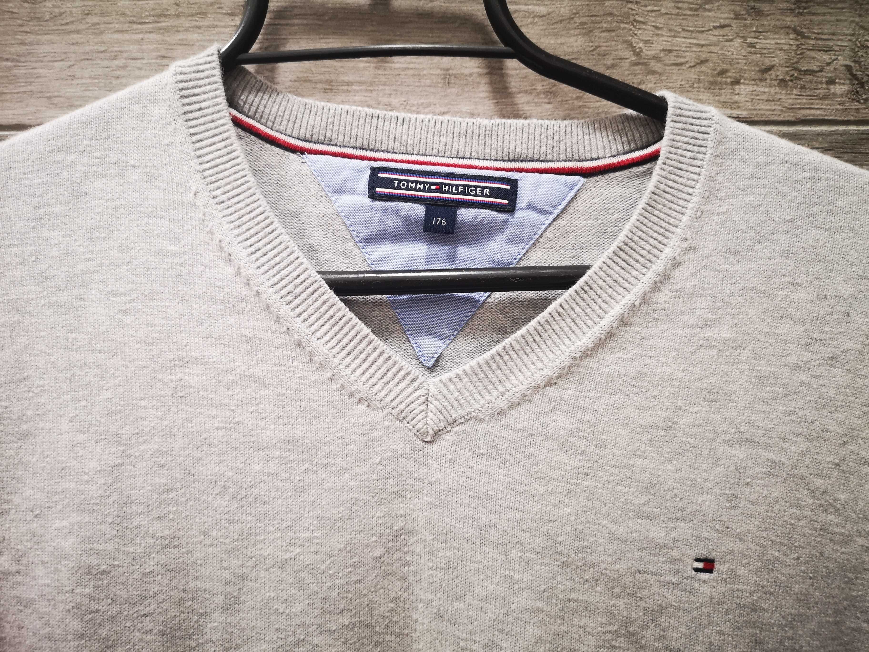 Tommy Hilfiger- sliczny sweterek jak nowy 176 cm