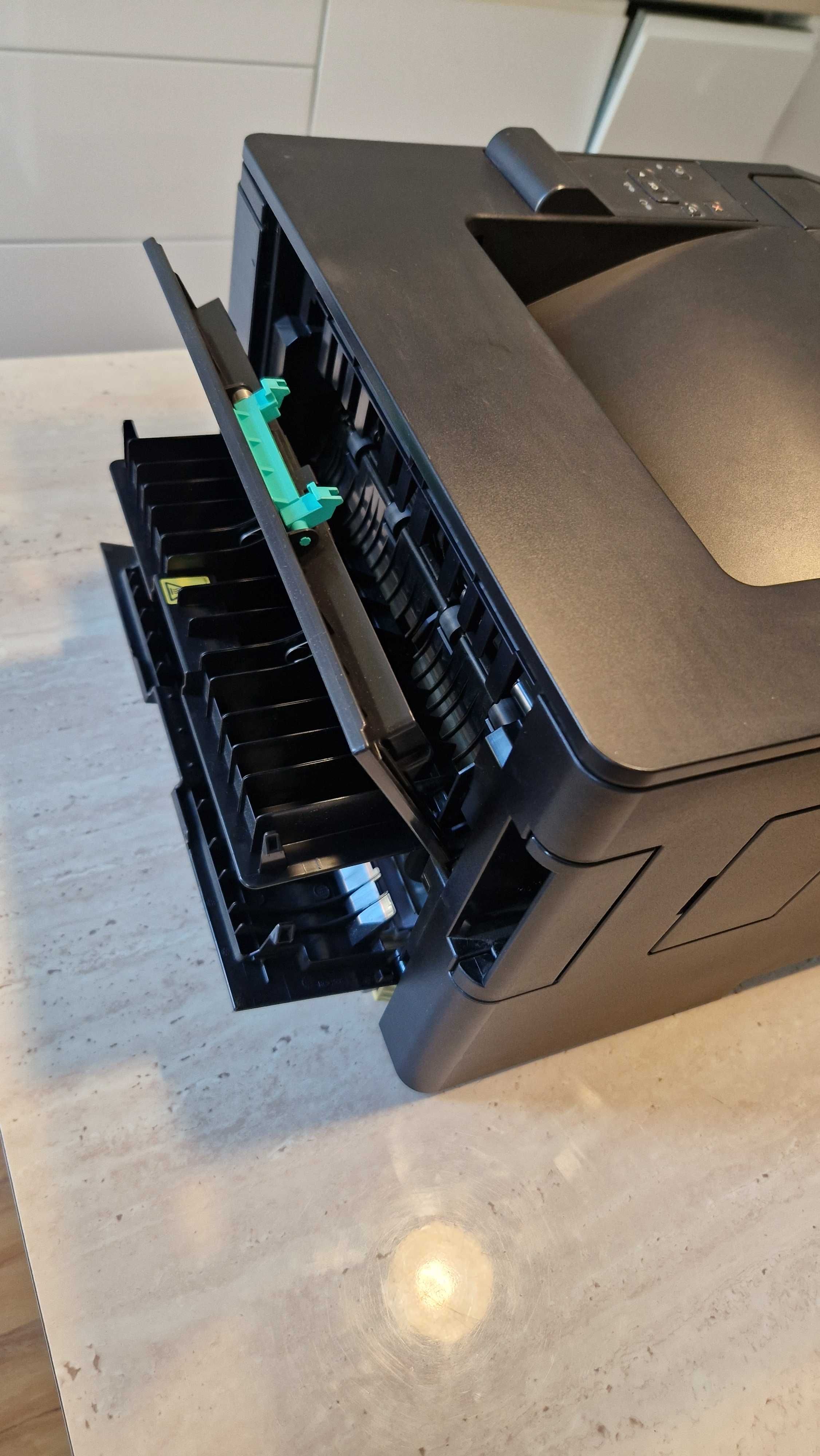 Drukarka laserowa HP LaserJet 400 M401dne