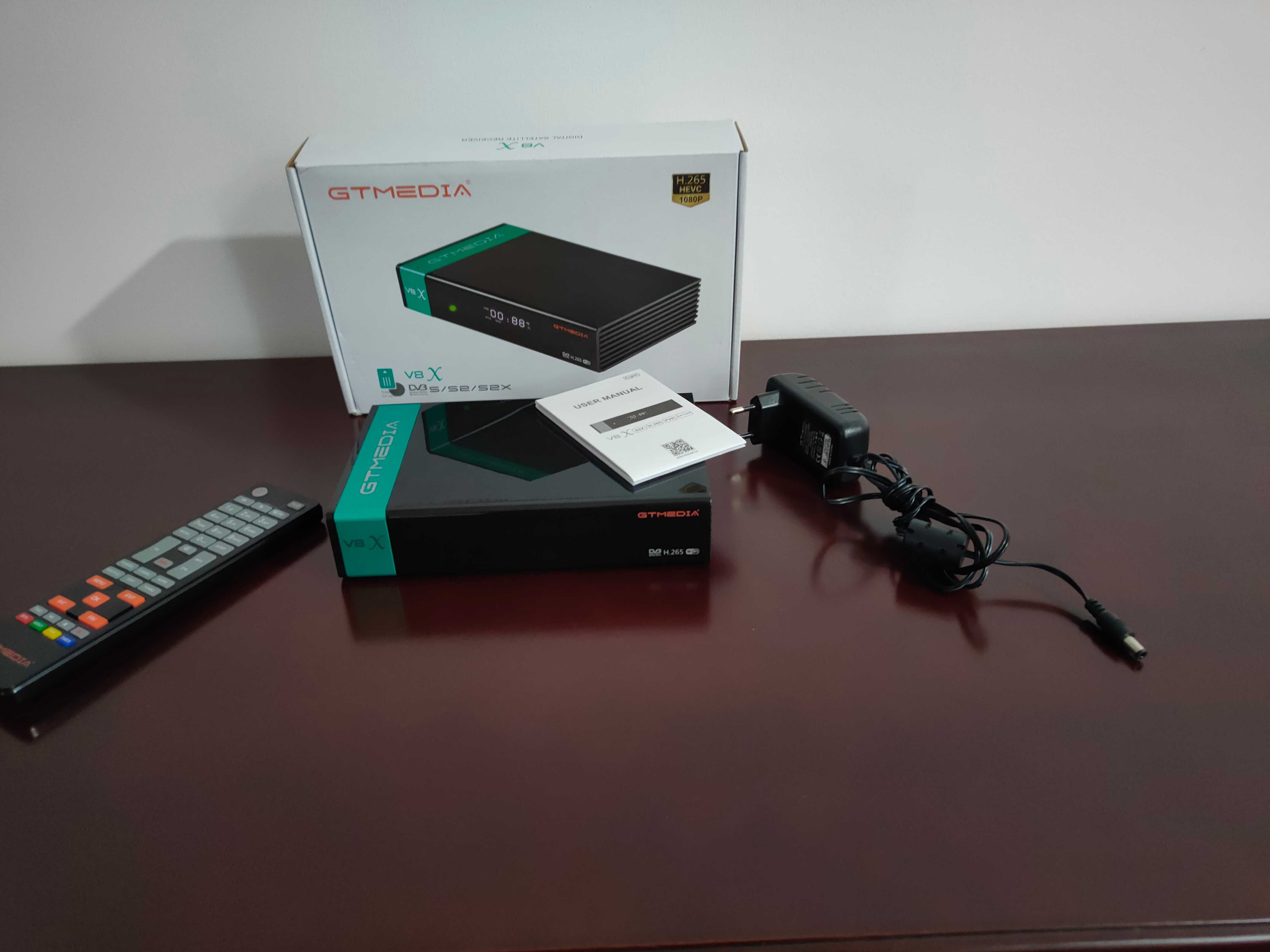 Dekoder Freesat GTMedia V8X