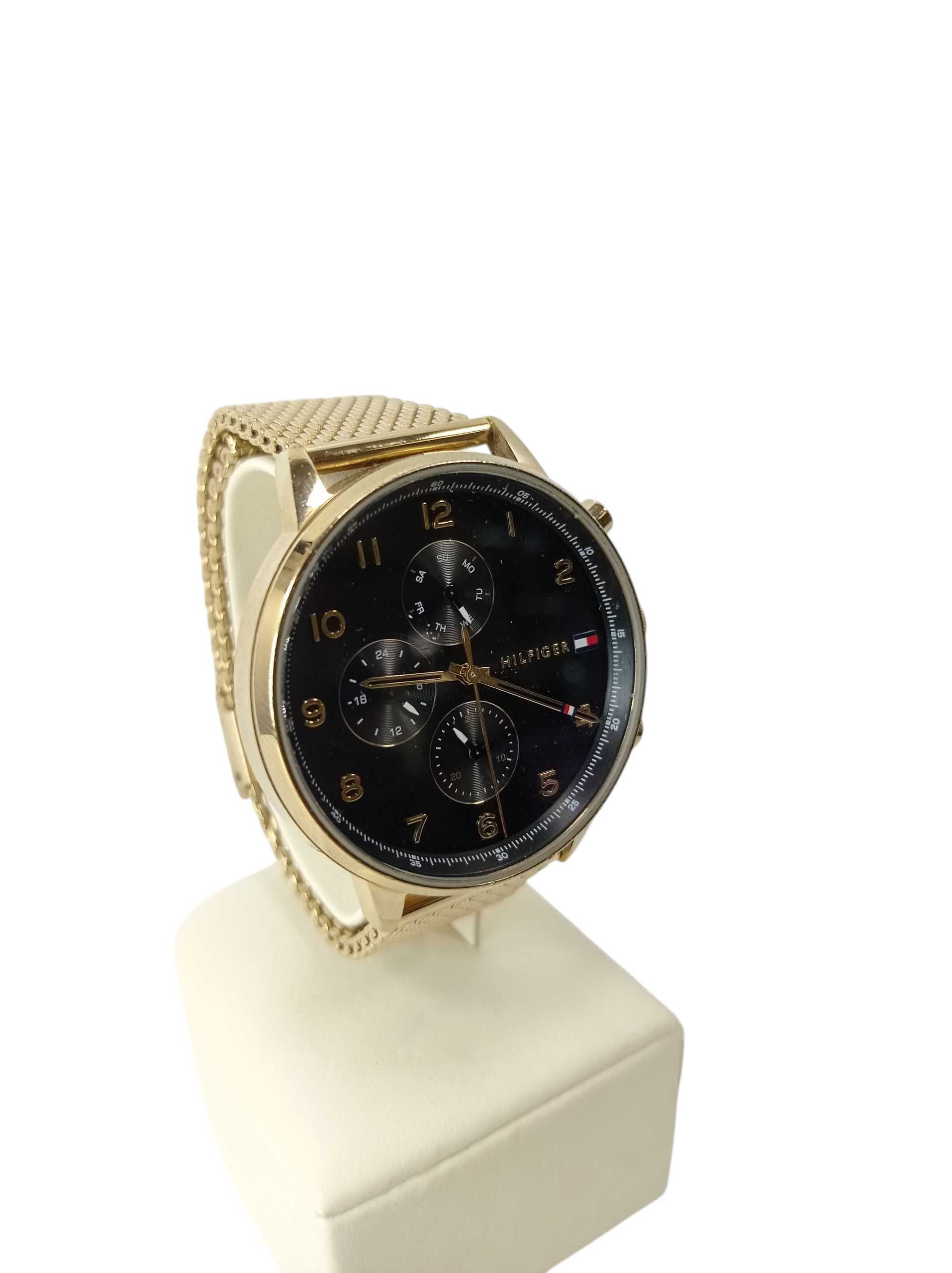 Zegarek Tommy Hilfiger TH.449.1.34.3256 elegancja i sty