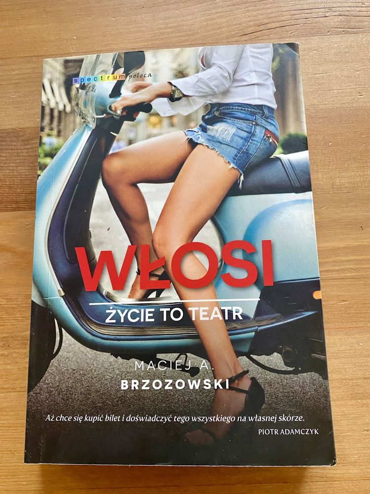 Książka „Włosi. Życie to teatr”