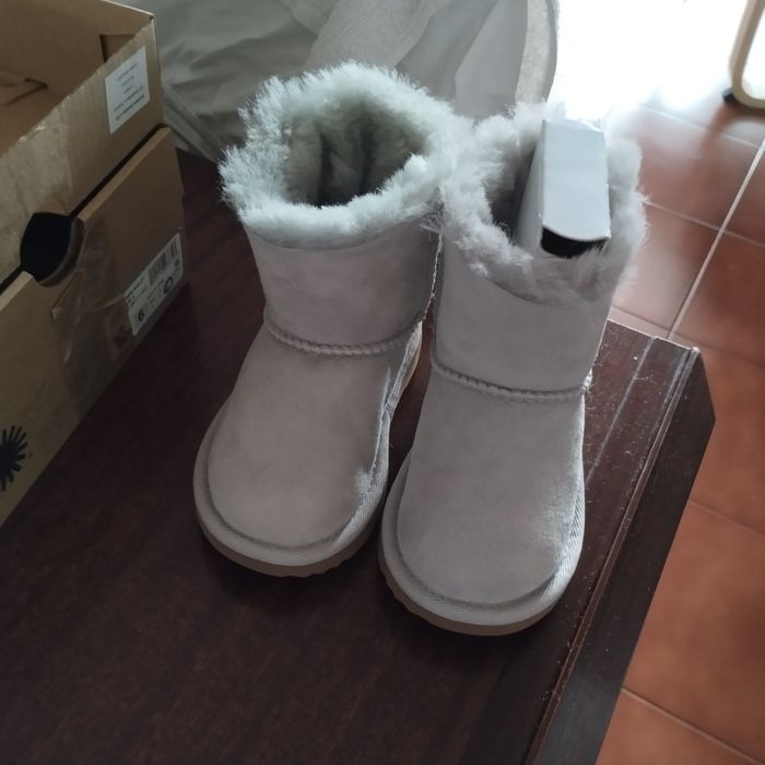 Botas de menina UGG