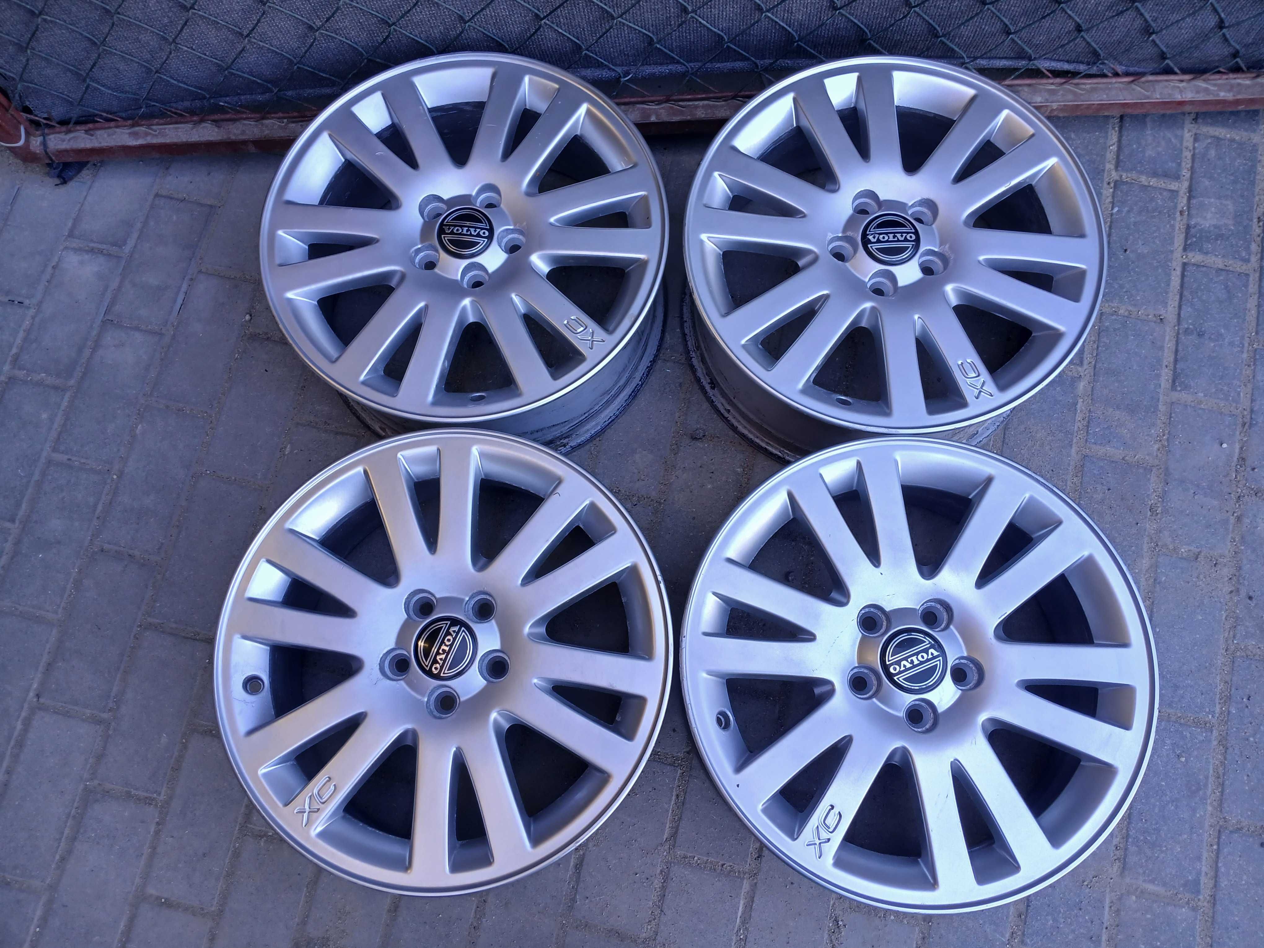 4x felgi R17 5x108 Volvo XC60 XC70 XC90 S60 S60 S80 S90 Ford Jaguar