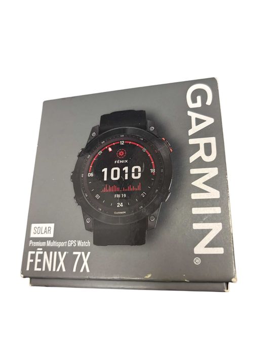 Garmin Fenix 7X w pudełku z ładowarką