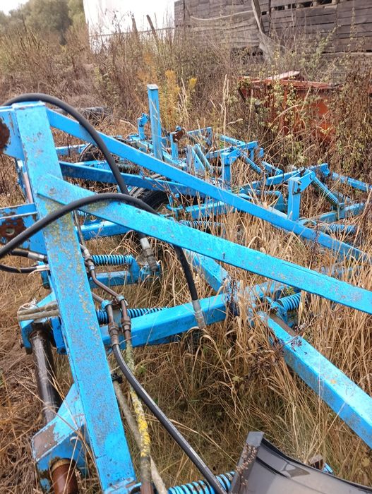 Апарат для внесення аміачної води АВА 8