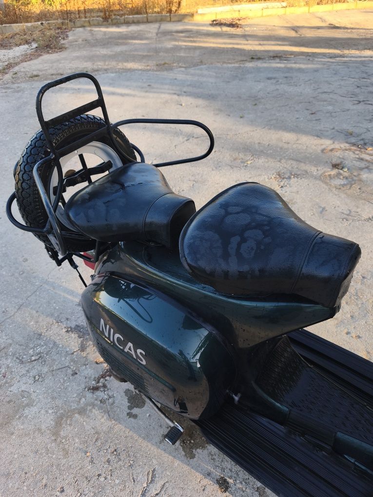 Vendo vespa 125 Sprinter 68 c/sidcar (em fase de fabrico) c/3 lugares