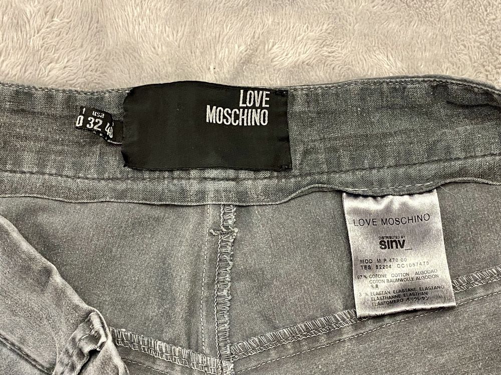 Moschino spodnie jeansowe