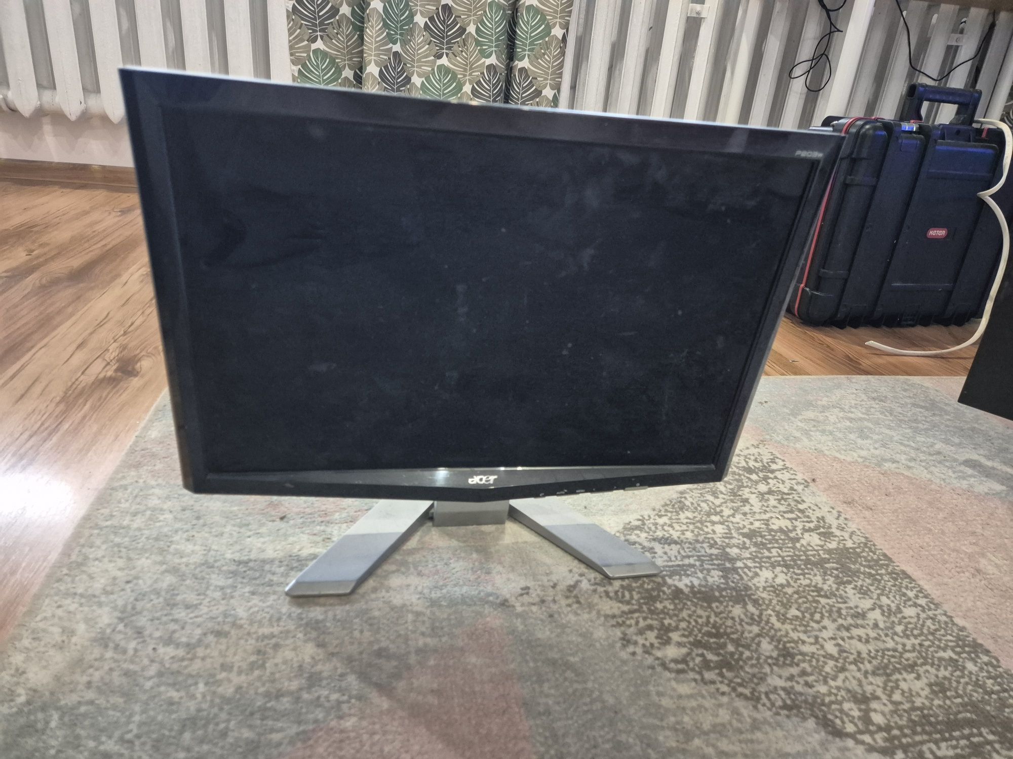 MoniytorACER P203W
