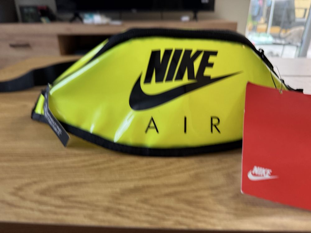 Сумкa nike, бананка найк
