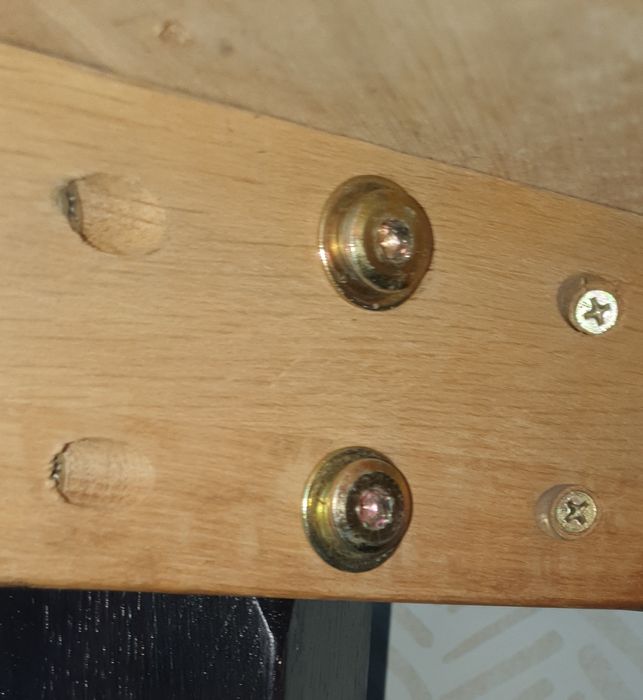 Dębowy stolik kawowy