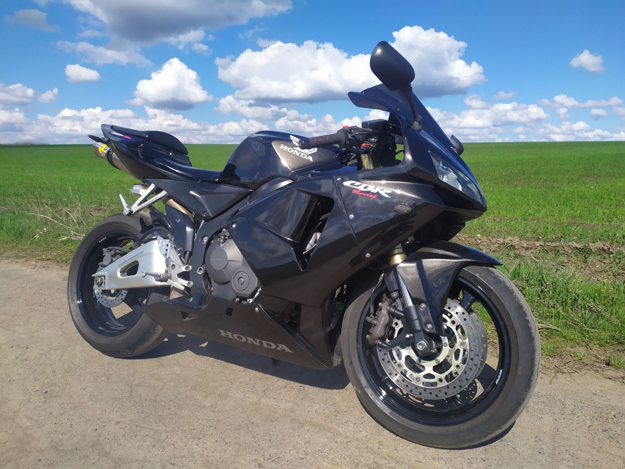 Продам Honda CBR 600 RR 2005