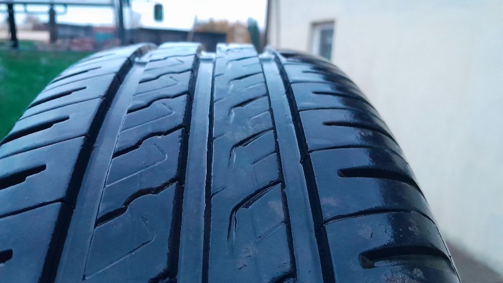 Alufelgi 15" 5x100 vw golf z oponami