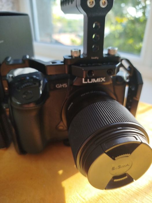 Panasonic gh5 +sigma 30 mm+обвес и свет