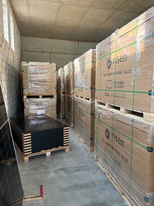 Сонячні панелі Risen 400W Full Black чорні монокристалічні
