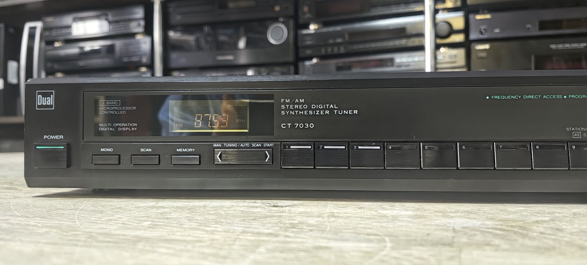 Тюнер Dual CT 7030