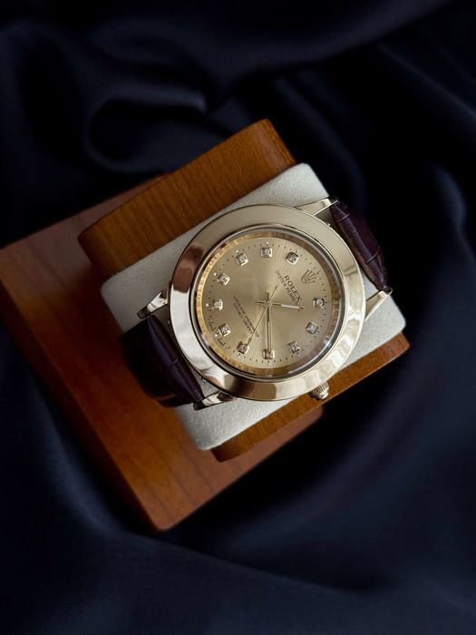 Золотые часы Rolex Oyster 585