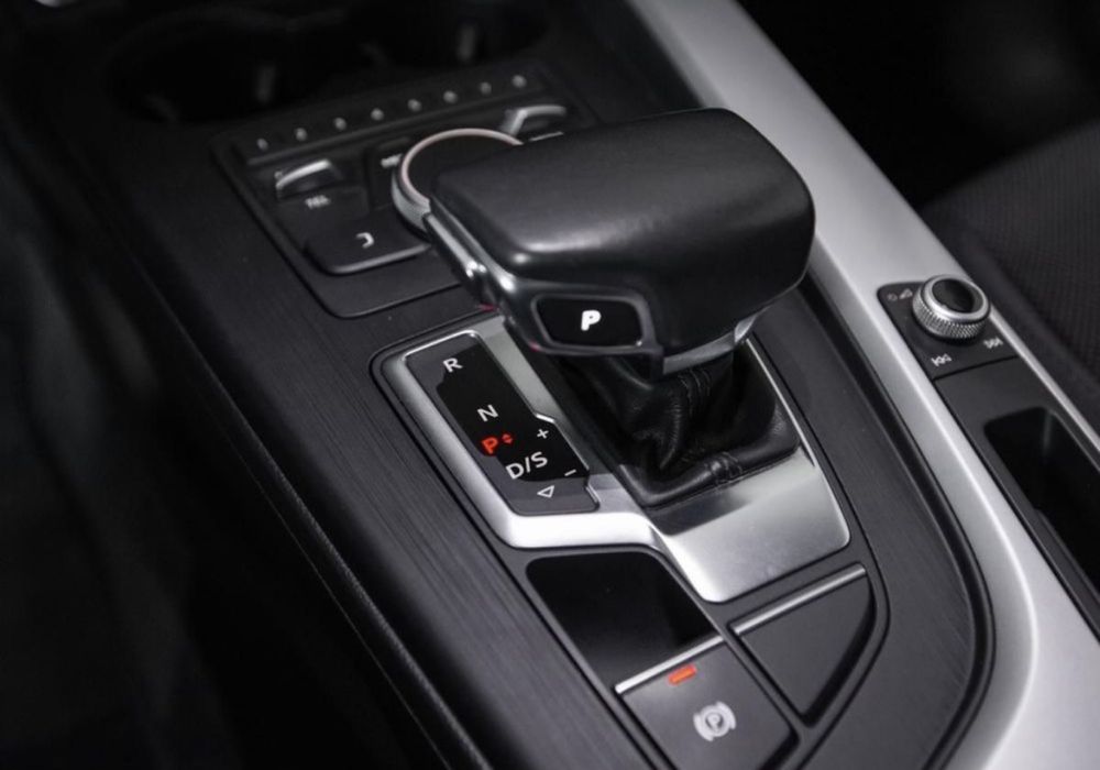 Audi A4 Avant 2.0 TDI  S Tronic