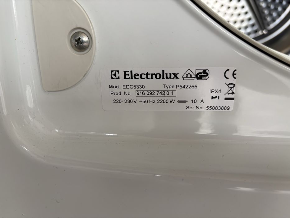 Suszarka kondensacyjna Electrolux EDC 5330