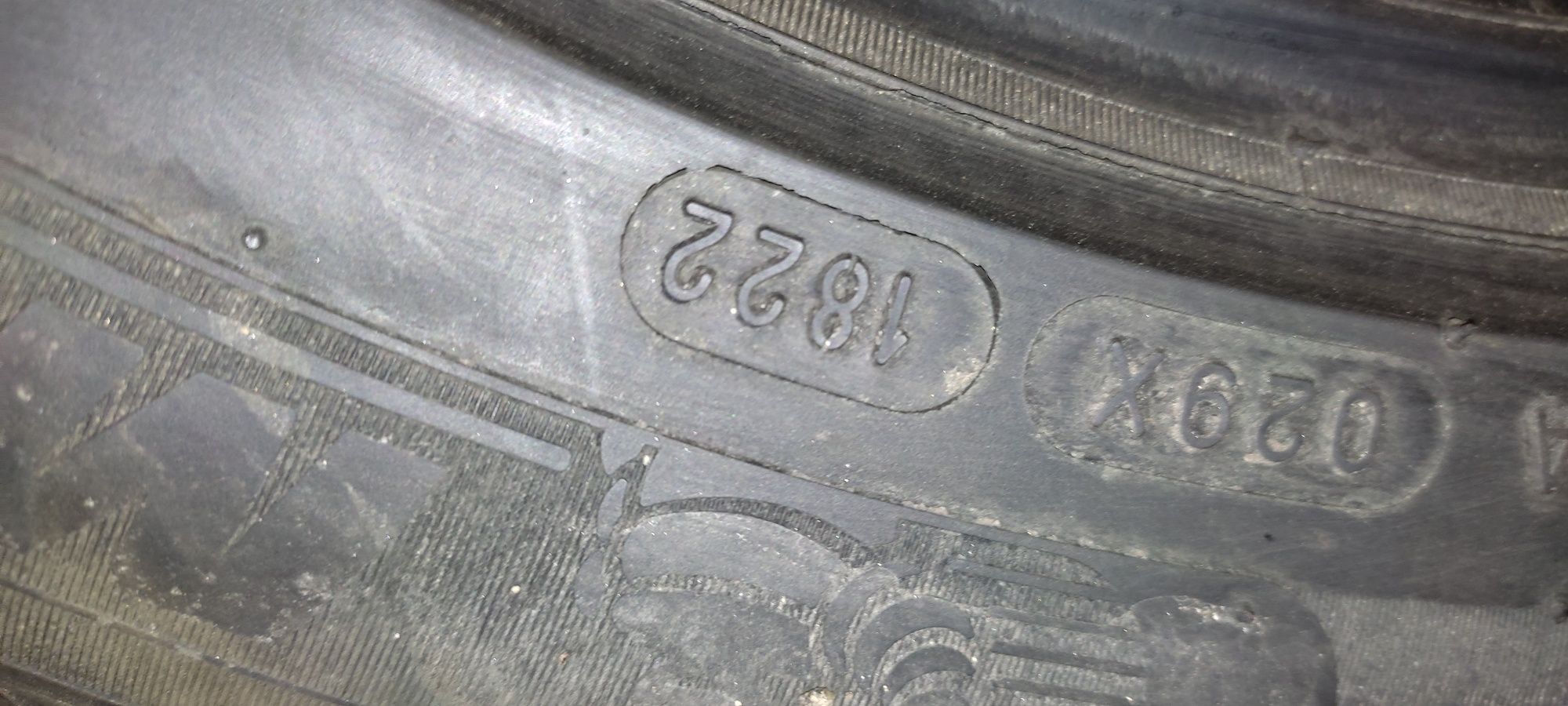 Резина Michelin 205 55 r17 2022 года