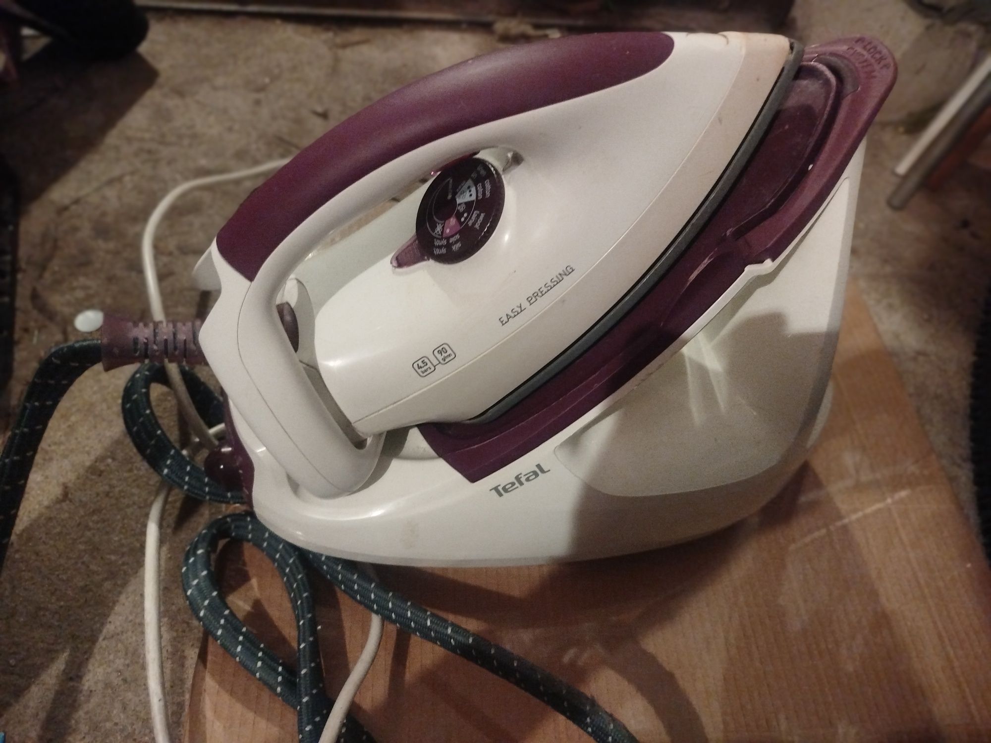 Stacja parowa żelazko Tefal