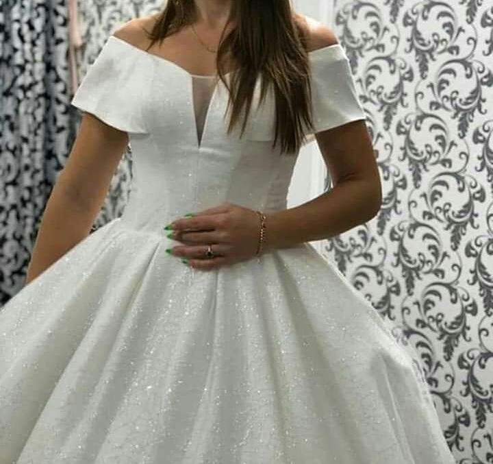 Нова весільна сукня блиск сіточка розпродаж з салону